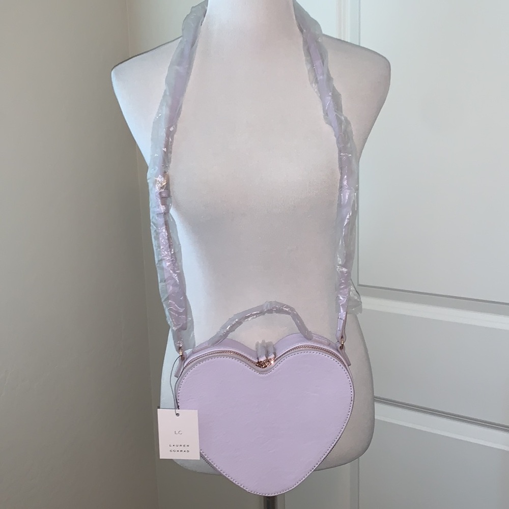 LAUREN CONRAD BRAND NEW WITH TAGS LILAC CROSSBODY HEART SHAPED BAG - Picture 2 of 10